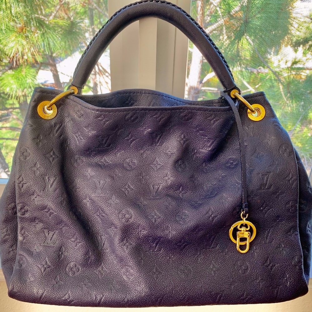 Louis Vuitton tote